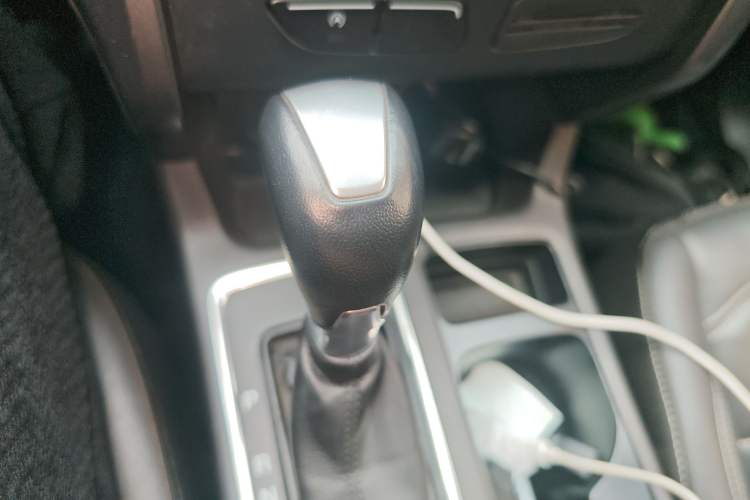 Used Ford Kuga 2017 EcoBoost 180 Two-Wheel-Drive Tiger Leap Model