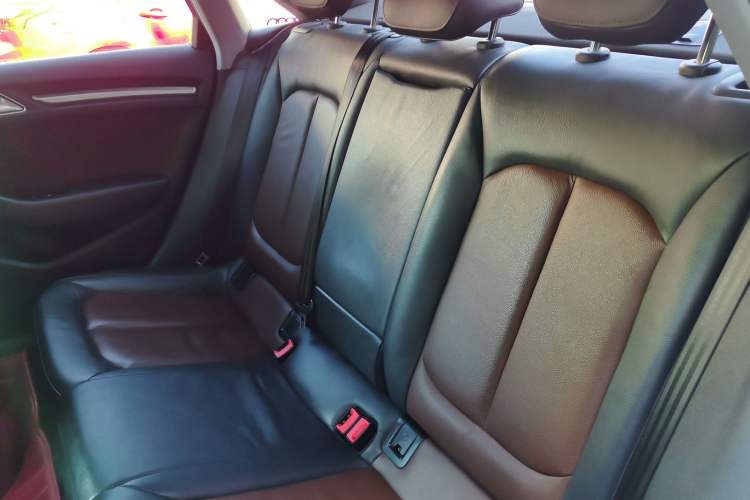 Used Audi A3 2020 Limousine 35 TFSI Style Edition China VI Emission Standard Left Rear Seat