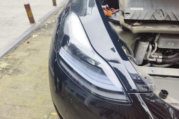 Used Tesla Model Y 2023 Rear-Wheel-Drive Version