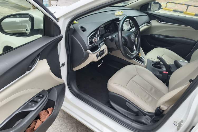 Used Buick GT 2019 15T Dual-Clutch Connected Elite Model China VI Driver Seat