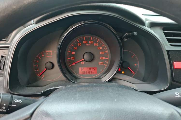 Used Honda Fit 2016 1.5L LX CVT Comfort Model Instrument Cluster