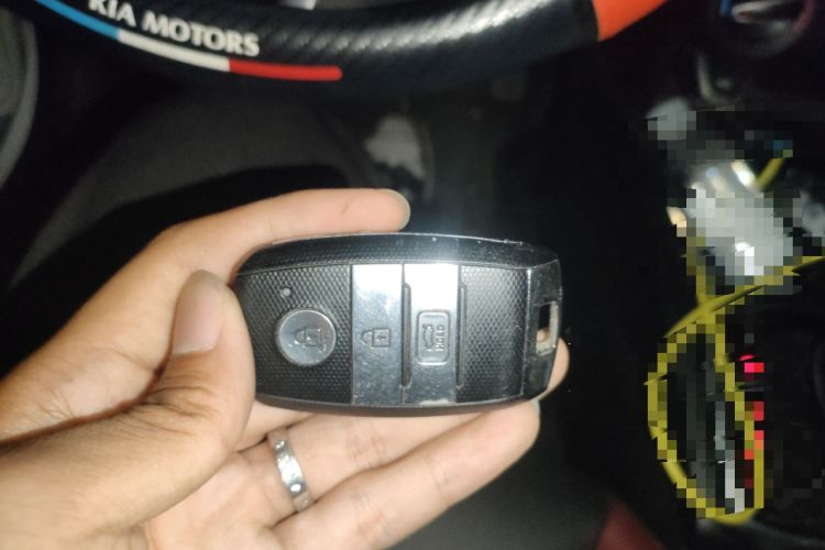 Used Kia KX Cross 2017 1.4L AT GLS