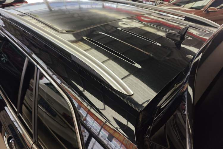 Used Volkswagen Tiguan L 2023 330TSI Automatic Two-Wheel Drive R-Line Enjoyment Edition
