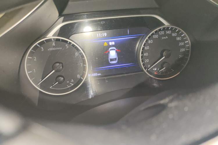 Used Nissan Murano 2021 2.5L XL Two-Wheel Drive Smart Connect Luxury Edition
