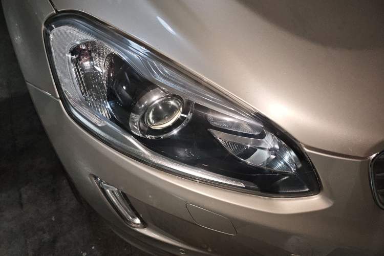 Used Volvo XC60 2017 T5 AWD Smart Upgrade Edition