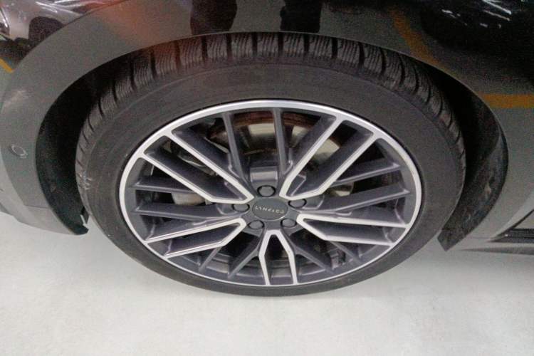 Used Lynk & Co 02 Hatchback 2021 2.0TD Halo Driving Control Kit Edition