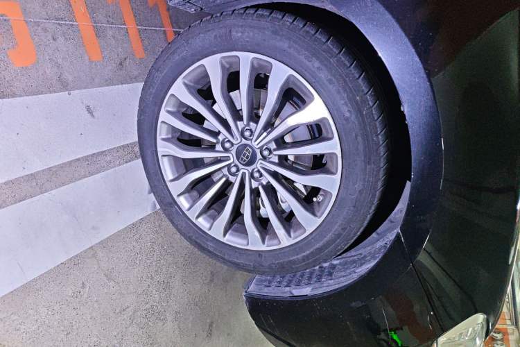 Used Geely Auto Emgrand GT 2015 1.8T Premium Model