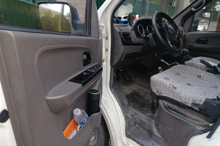 Used New Gonow Shuailing 2022 Standard Range with 41.64 kWh Lishen Power
