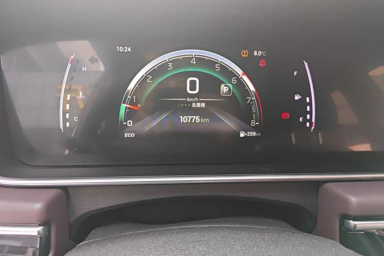 Used GAC Trumpchi M6 2023 PRO 270T DCT Luxury Edition Odometer Close Up