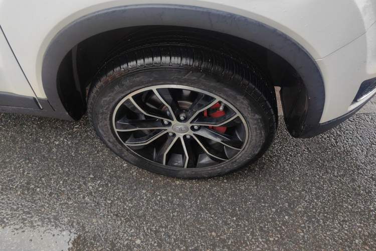 Used FAW Senya R7 2016 1.6L Manual Luxury Model