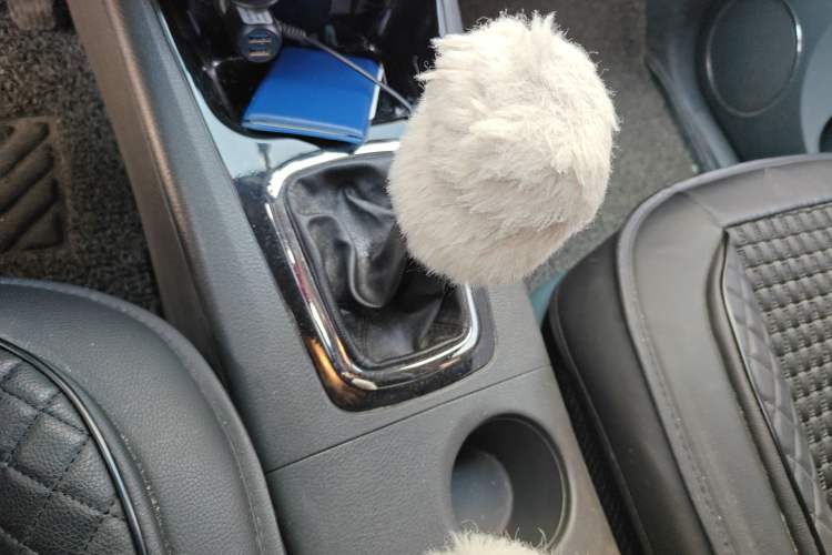 Used FORTHING Joyear X3 2014 1.5L Luxury Model Gear Lever