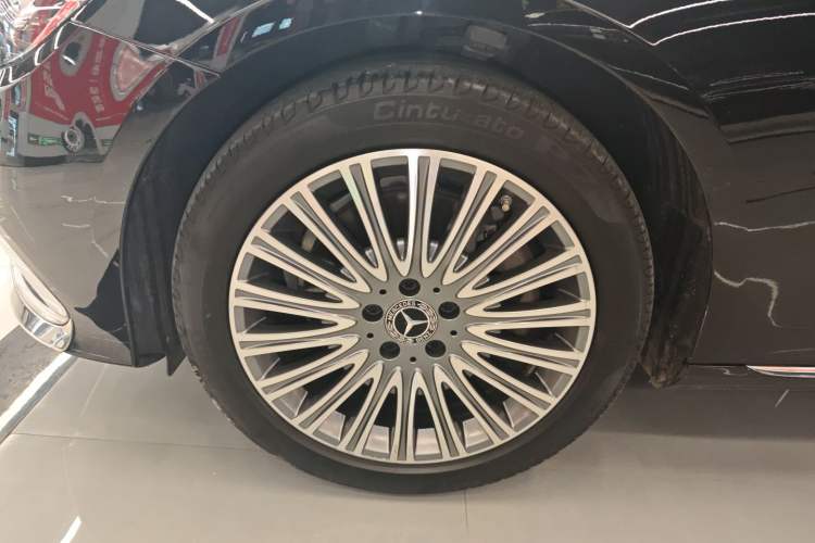 Used Mercedes-Benz E-Class 2021 E 300 L Luxury Model
