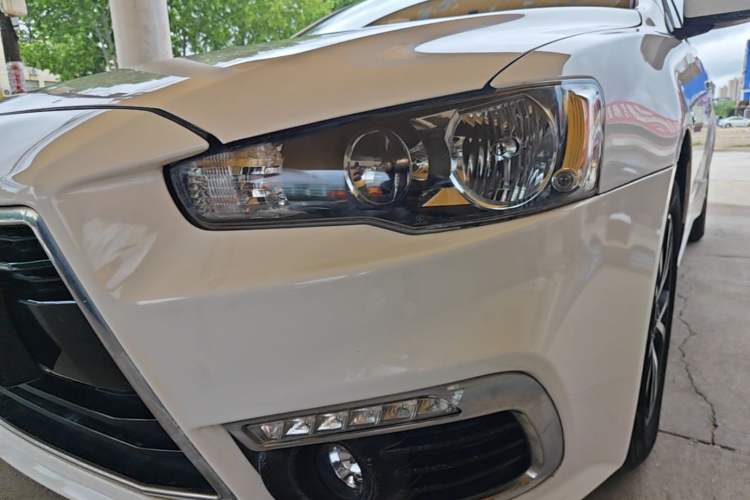 Used Mitsubishi Lancer EX 2015 1.8L Manual ZhiShang Edition China IV
