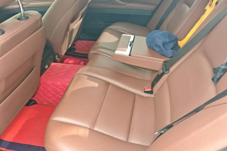 Used BMW 5 Series 2014 525Li Leading Model Left Rear Seat