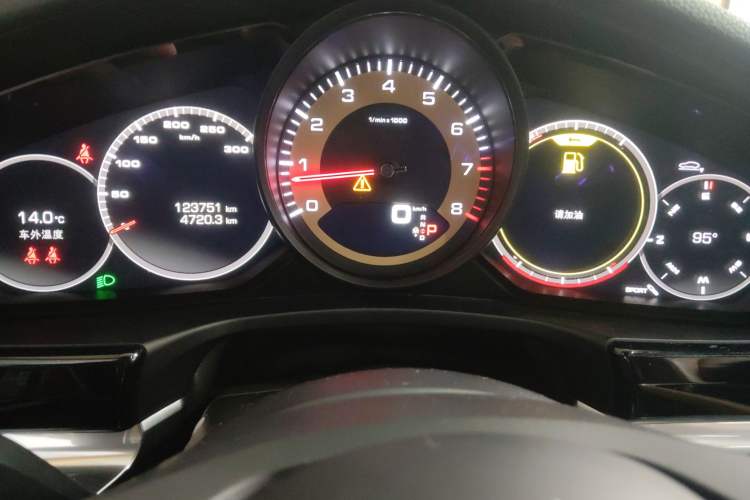 Used Porsche Panamera 2021 Panamera 2.9T Instrument Cluster