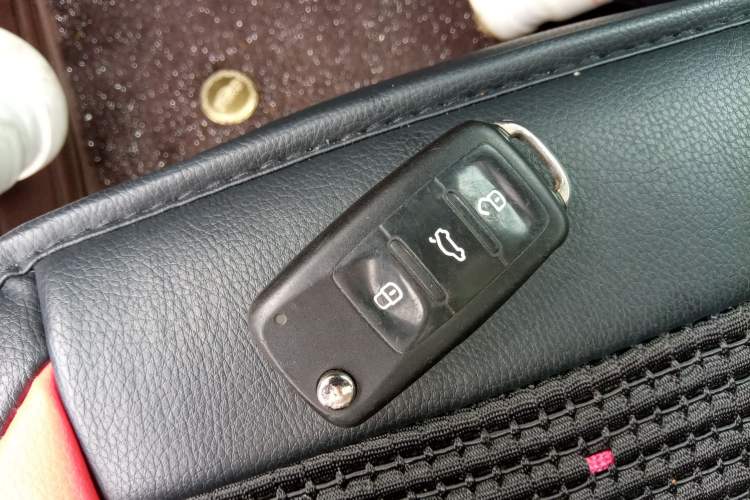 Used Volkswagen C-TREK 2017 1.6L Automatic Comfort Model
