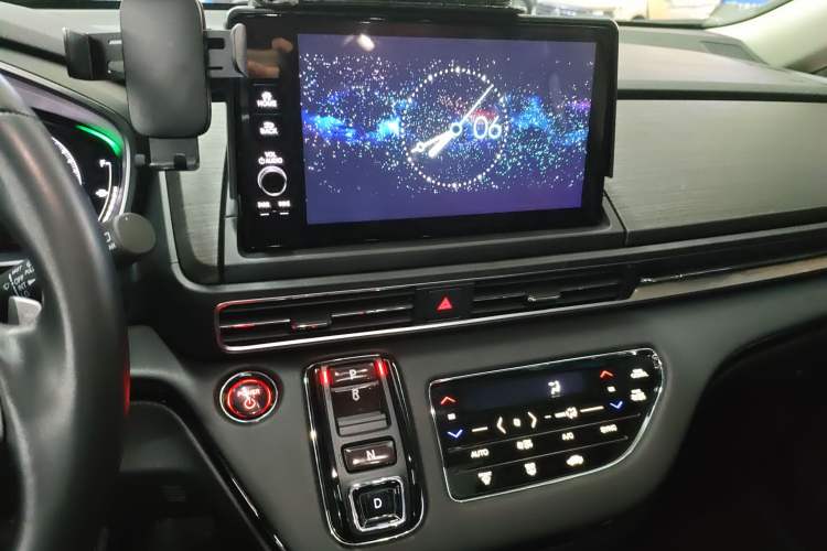 Used Honda Elysion 2024 2.0L eHEV Luxury Edition