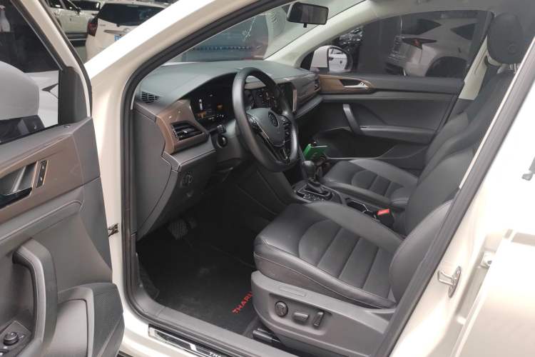 Used Volkswagen Tharu 2022 280TSI Two-Wheel-Drive Luxury Edition