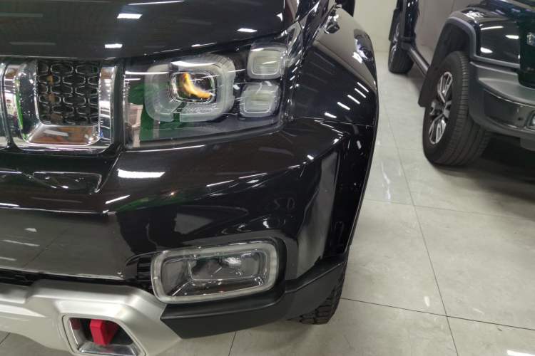 Used BAIC Off-Road BJ40 2023 2.0T Automatic Four-Wheel Drive Urban Hunter Edition Chivalrous Type