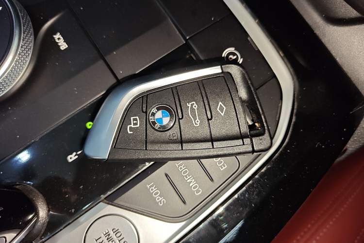 Used BMW X4 2022 xDrive 25i M Sport Package