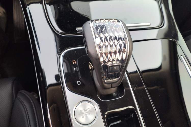 Used GAC Trumpchi M8 2024 Master Series 400T Prestige Edition
