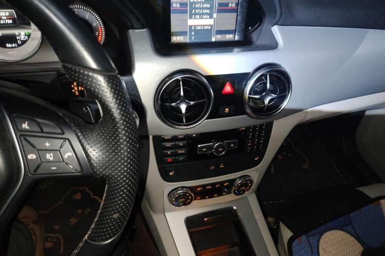 Used Mercedes-Benz GLK-Class 2013 GLK 300 4MATIC Fashion Model