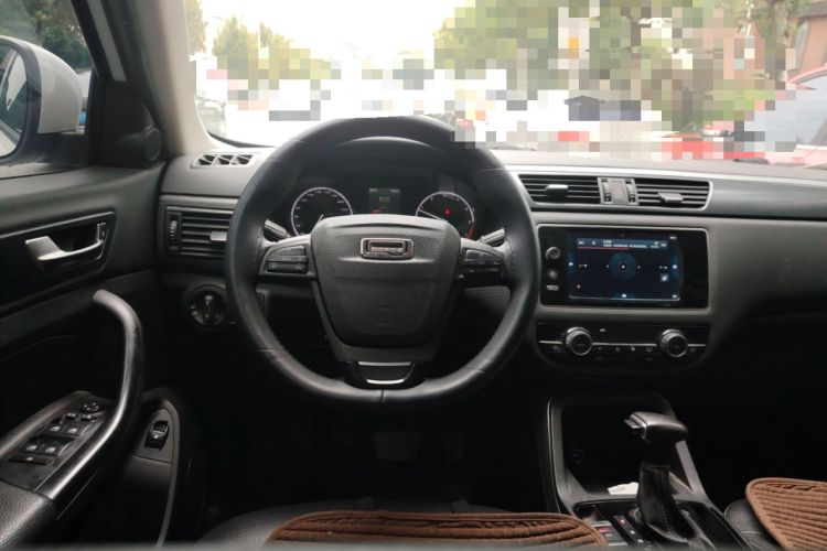 Used Qoros 5 2016 1.6T Automatic Elite Model
