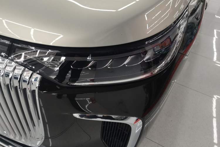 Used VOYAH Dream 2025 PHEV Four-Wheel-Drive Flagship Version – Qiankun Edition Left Front Headlight