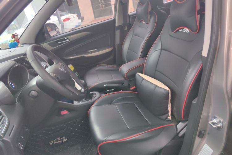 Used CHANGAN CS35 2017 1.6L Manual Luxury Model
