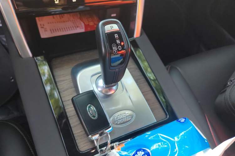 Used Land Rover Discovery Sport 2021 249 PS R-Dynamic S Performance Edition
