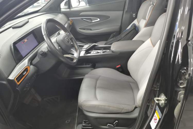 Used Changan UNI-T 2022 1.5T Prestige Version
