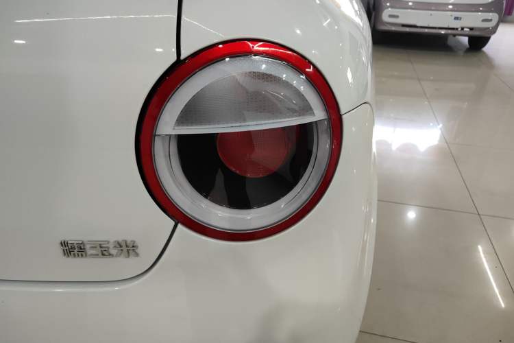 Used CHANGAN NEVO Lumin 2025 205 km Xiangqin Version