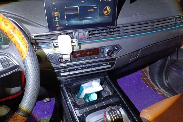 Used JETOUR X70S 2019 1.5T Manual ZHENG TU Version China V Standard