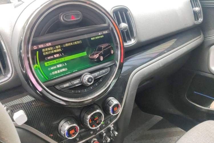 Used MINI Countryman 2019 1.5T COOPER Artist Weekend Travel Edition