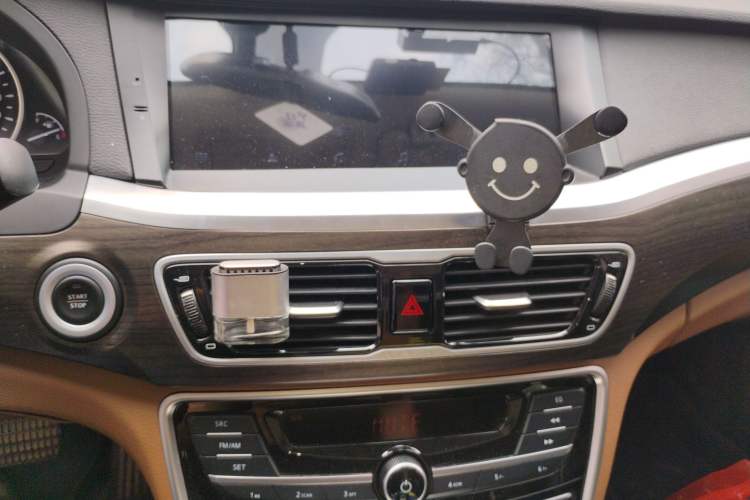 Used Geely Auto Emgrand GT 2017 2.4L Comfort Model
