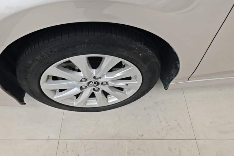 Used Toyota Camry 2019 Revised Version 2.0G Luxury Edition
