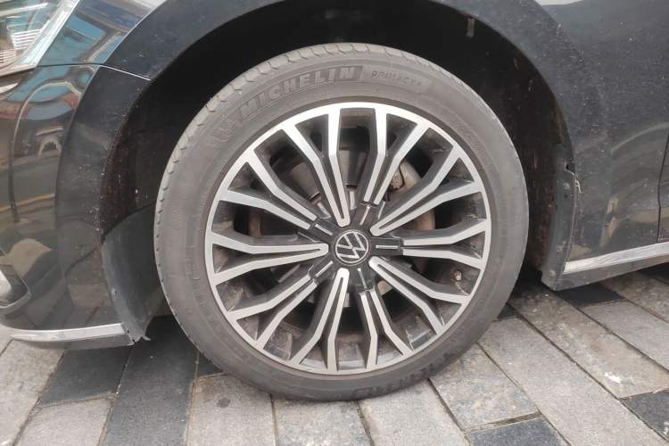 Used Volkswagen Phideon 2021 380TSI Luxury Edition