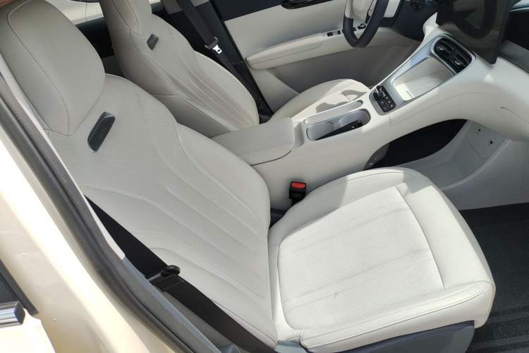 Used Geely Galaxy Geome 2025 UP 410km Exploration+ Edition