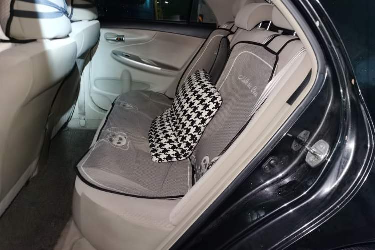 Used Toyota Corolla 2011 1.6L Manual GL