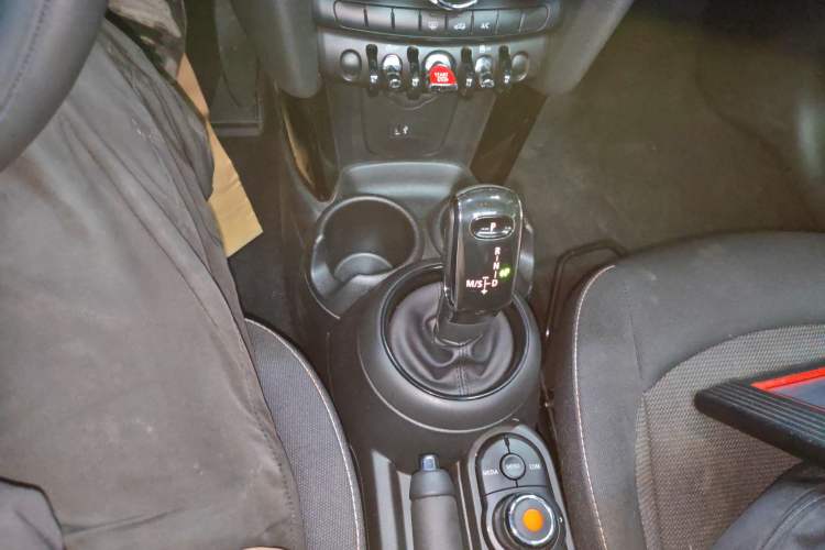 Used MINI MINI 2019 1.5T ONE PLUS
