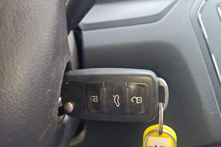 Used Jetta VA3 2019 1.5L Manual Entry-Level Version Vehicle Key