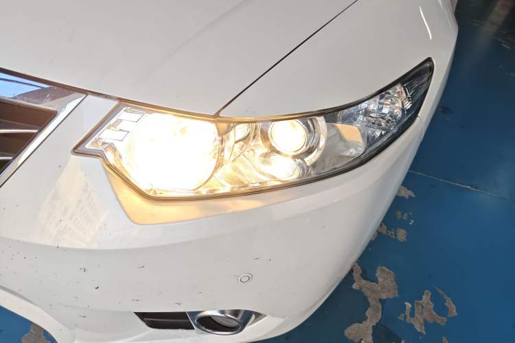 Used Honda Spirior 2013 2.4L Luxury Edition Left Front Headlight
