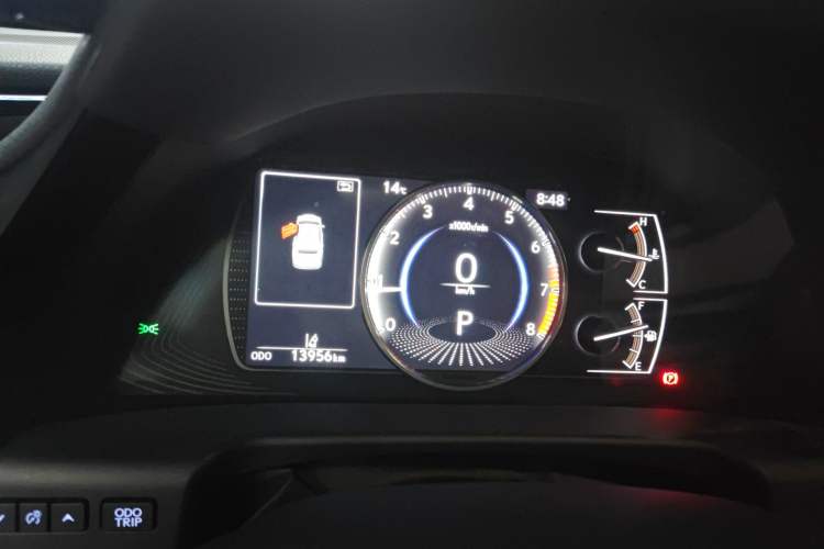 Used Lexus ES 2022 200 Excellence Edition
