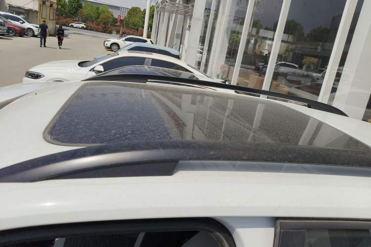 Used Volkswagen Tharu 2025 New Sharp 1.5L Ambitious Edition
