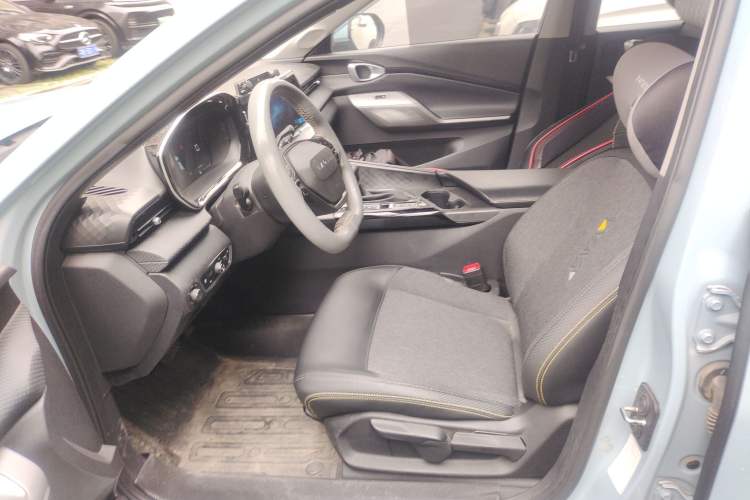 Used Baojun Valli 2021 1.5T Yili Pasture CVT Luxury Model Left Front Seat