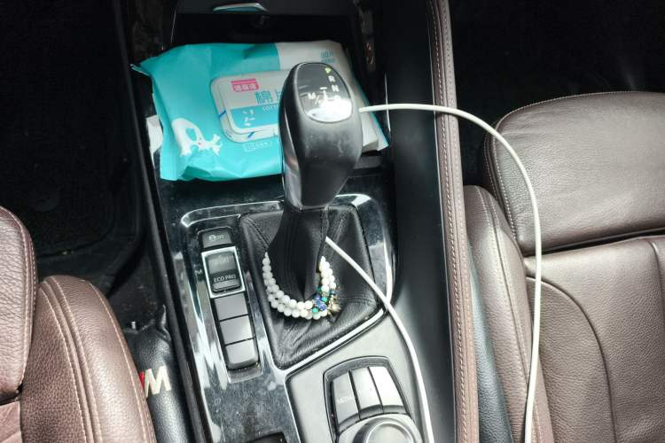 Used BMW X1 2018 sDrive18Li Luxury Model Gear Lever