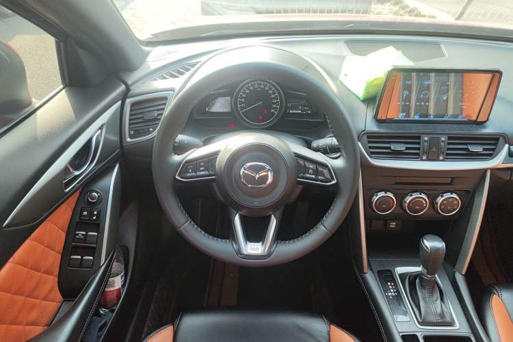 Used Mazda CX-4 2018 2.0L Automatic Two-Wheel Drive Blue Sky Dynamic Version China VI Standard