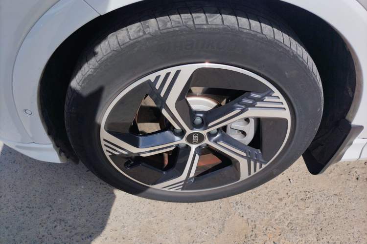 Used Audi Q4 e-tron 2023 40 e-tron Boundary Edition