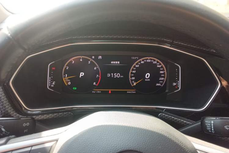 Used Volkswagen Tacqua 2020 1.5L Automatic R-Line Instrument Cluster