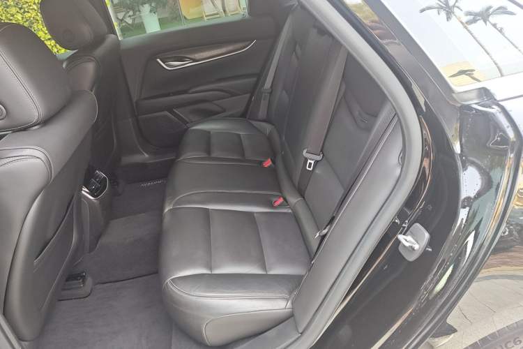 Used Cadillac XTS 2018 28T Elite Edition Left Rear Seat